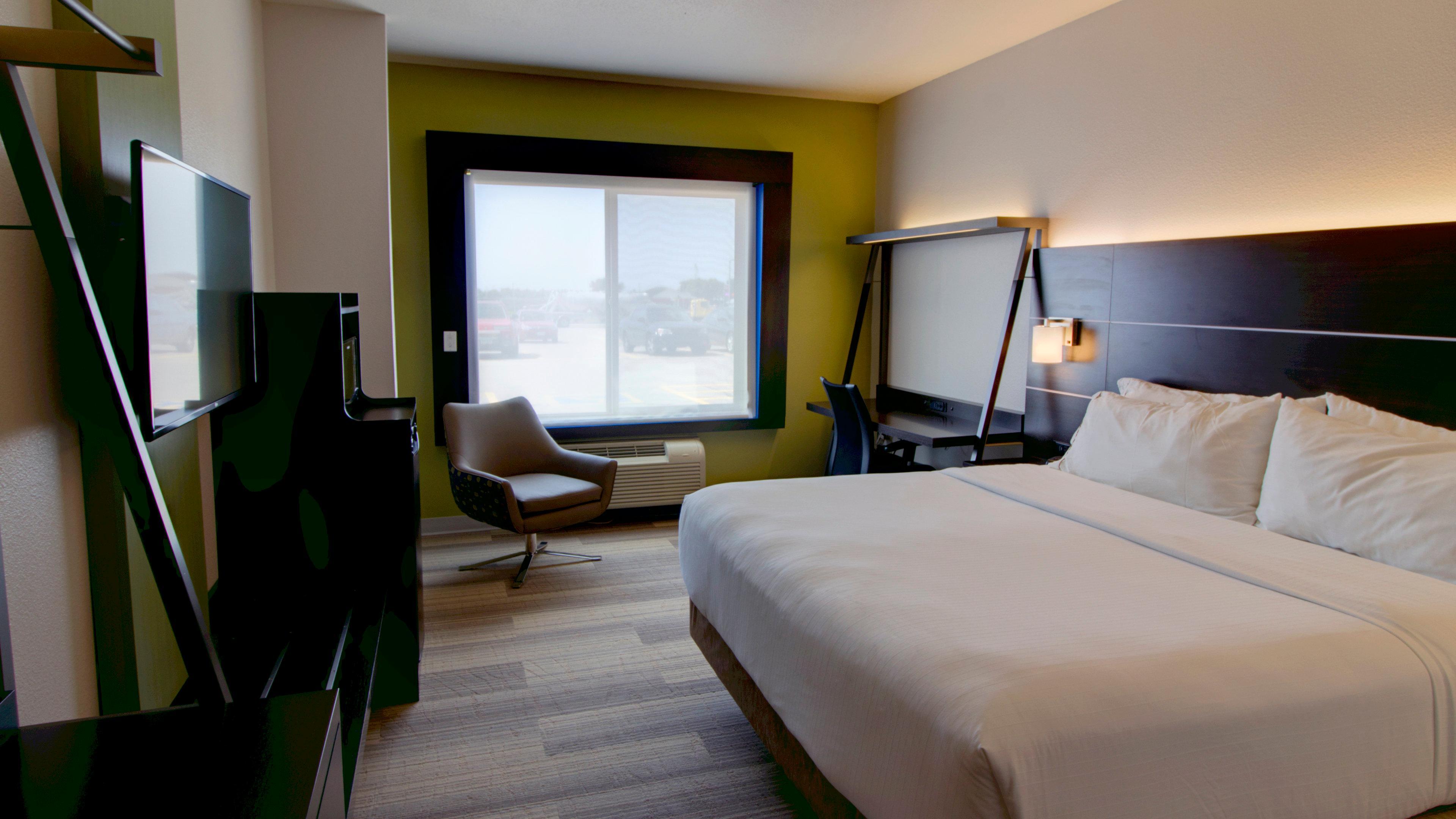 Holiday Inn Express & Suites Sioux Center By Ihg Exterior photo